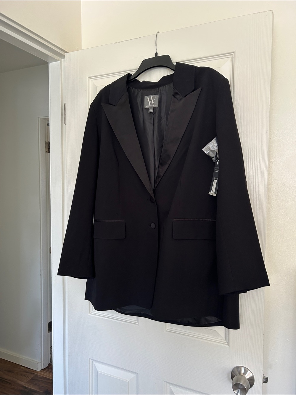 W by Worth Black Tuxedo Blazer